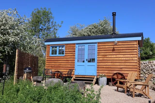 Wooley Pingle Shepherd's Hut