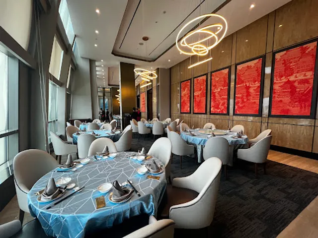 Palace on the Twenty Seventh