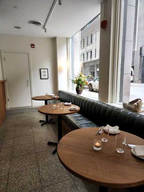 Restaurant 20 Victoria