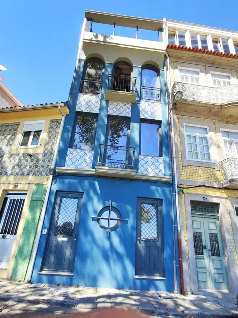 Fontainhas River House