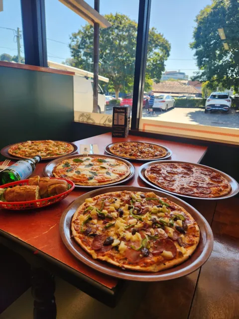 Pizza Rella Annerley