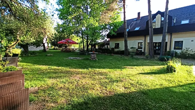 Penzion U kostela Mláka