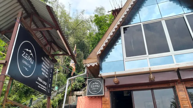 Zemu Gangtok