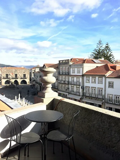 Dona Emília - Casa de Hóspedes | Guest House