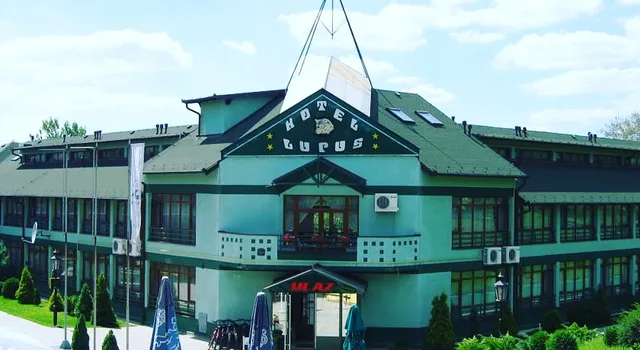 Garni Lupus Hotel