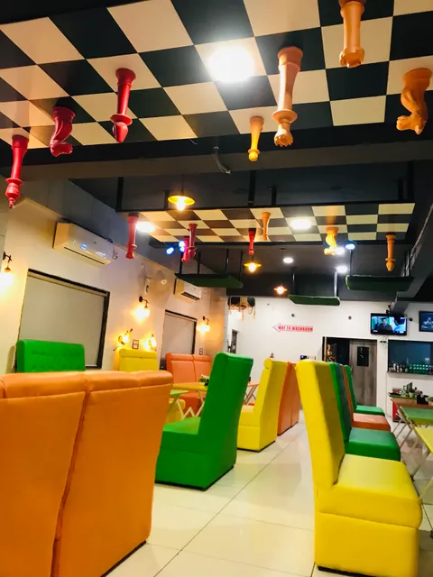 Thikana kitchen and bar