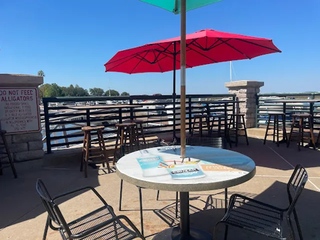 Crabby's On The Lakefront