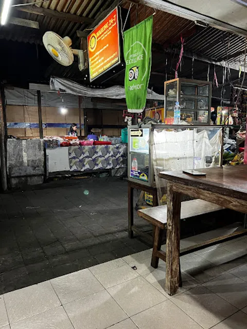 Warung 24/7 ikan bakar