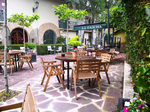 La Casona Asador Sidrería