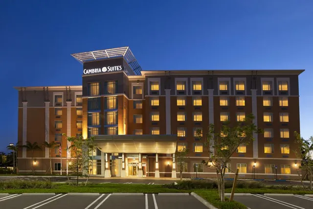 Cambria Hotel Denver International Airport