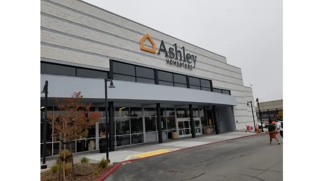 Ashley Store