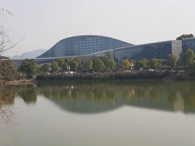 Huangshi People's Square