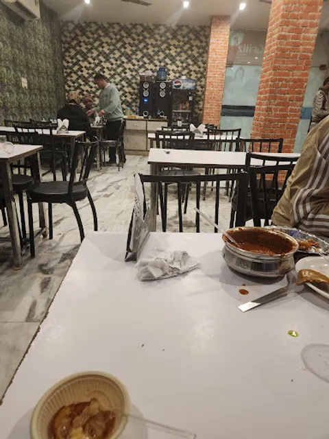 Delhi Grillz restaurant