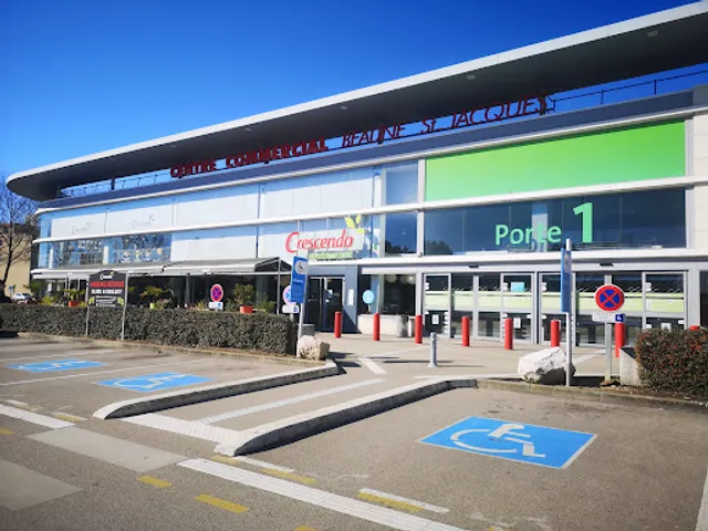 Crescendo Restaurant