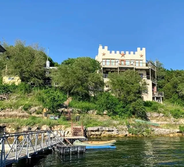 Captain Jay's Bed and Breakfast