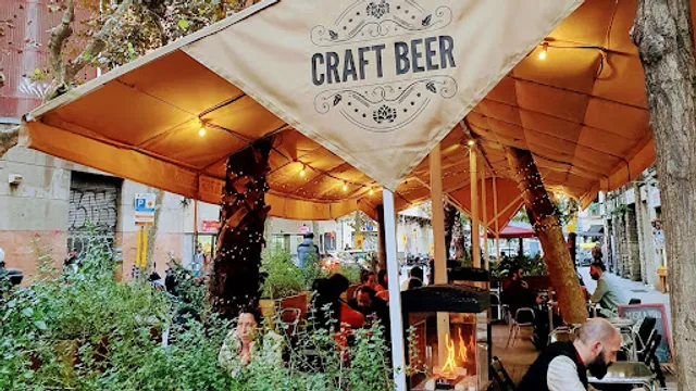 Abirradero: CraftBeer & Tapes