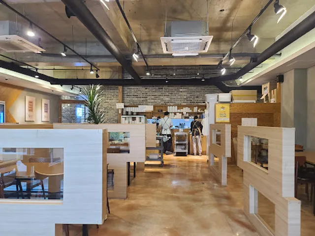 홍이네 대왕조개칼국수