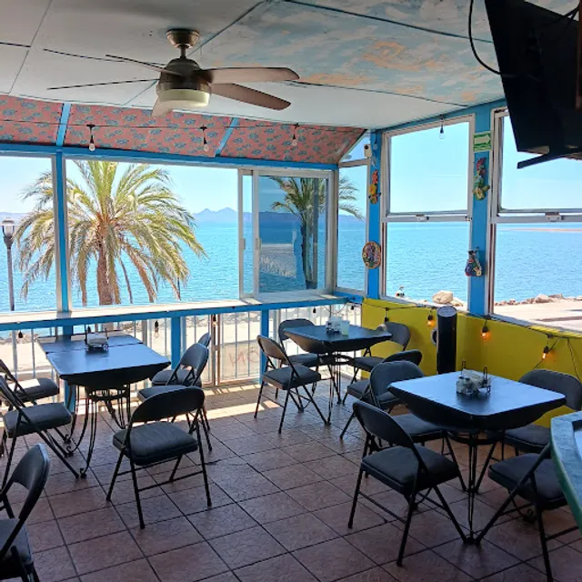 Augie's Bar & Bait Shop