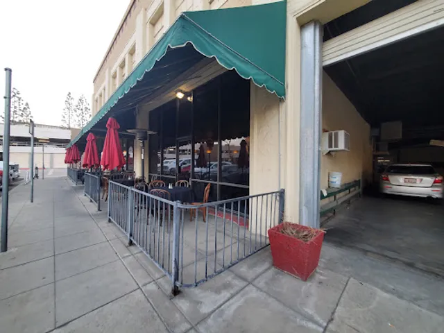 Uricchio's Trattoria