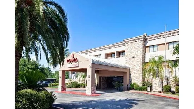 Ramada by Wyndham Houston Intercontinental Airport South