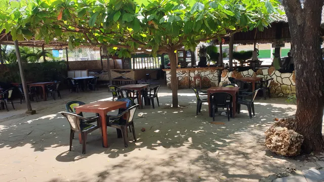 ROCKSTARZ BAR AND GRILL