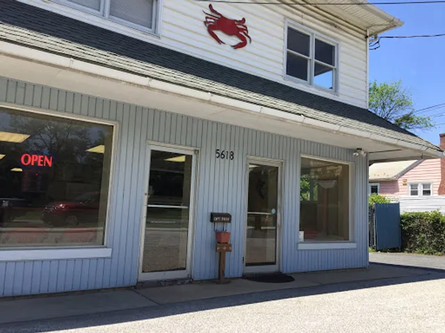 Captain Dick's Crabs