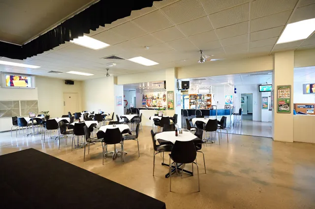 Commercial Hotel Charters Towers