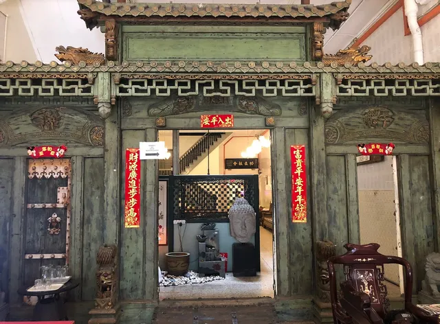 Apple Backpackers Hotel