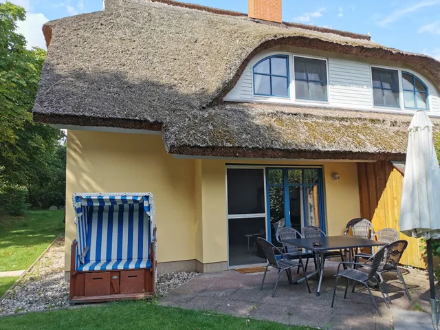 Weißdorn 1+2 /Feriendorf Puddeminer Wiek