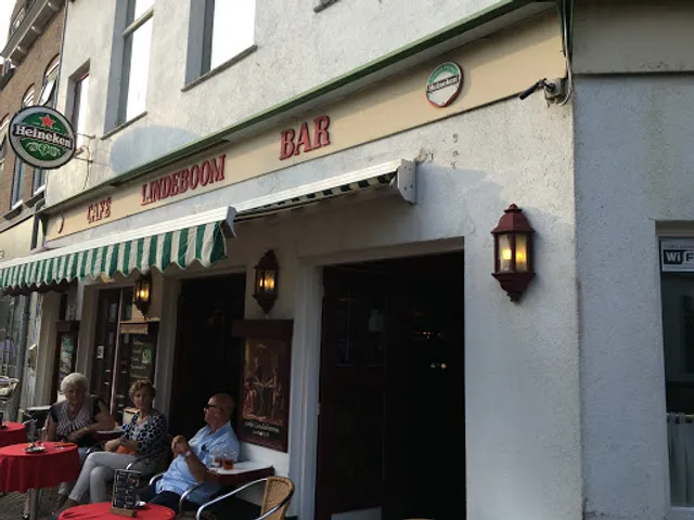 Koffie en Wijnbar Goud