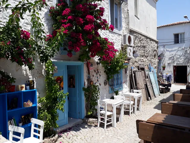 ALAÇATI FRİDA HOTEL