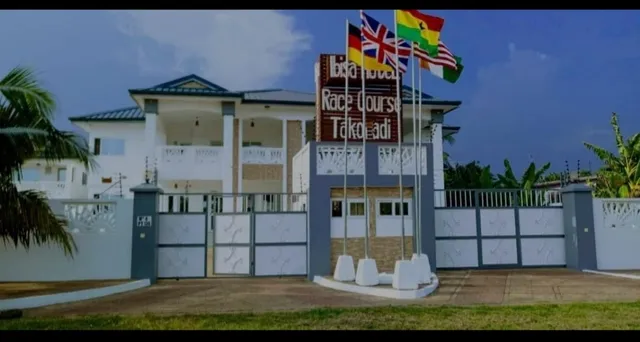 Ibisa Hotel Takoradi