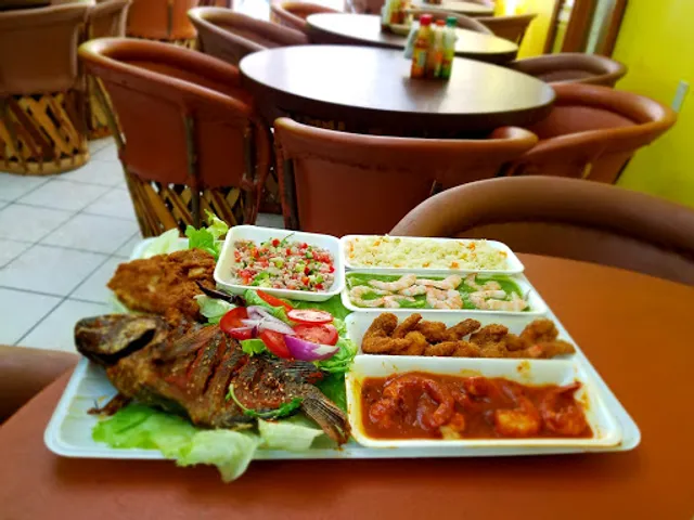 Los molcajetes mariscos