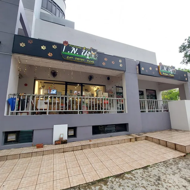I.N.U Boutique: Retail Shop for Pet Products (Not Cafe)