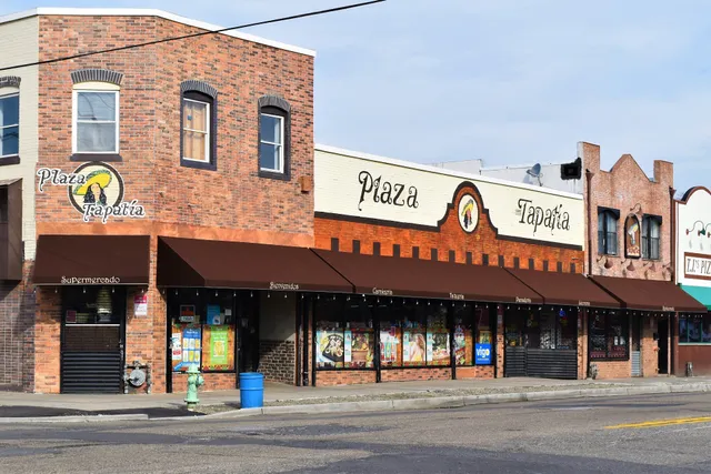 La Tapatia Grocery & Taqueria