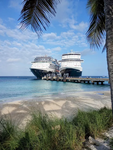 Holland America Line HAL