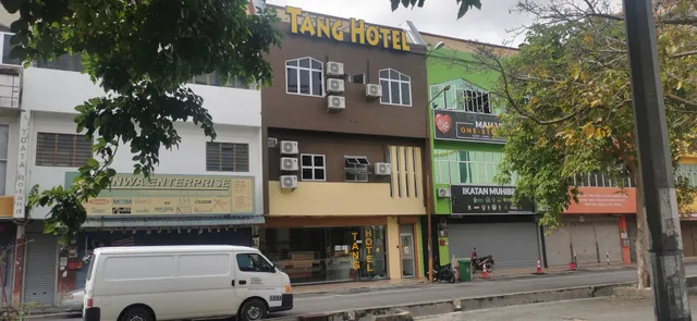TANG HOTEL