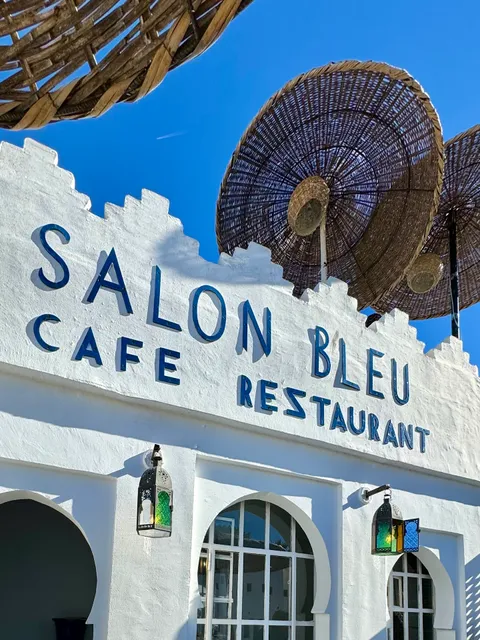 Le Salon Bleu