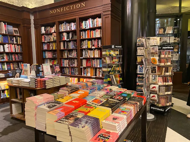 Rizzoli Bookstore