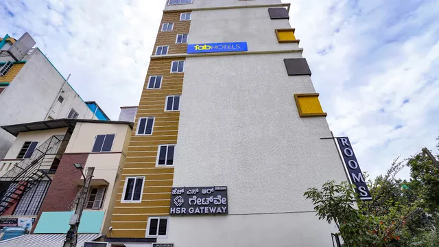 FabHotel HSR Gateway