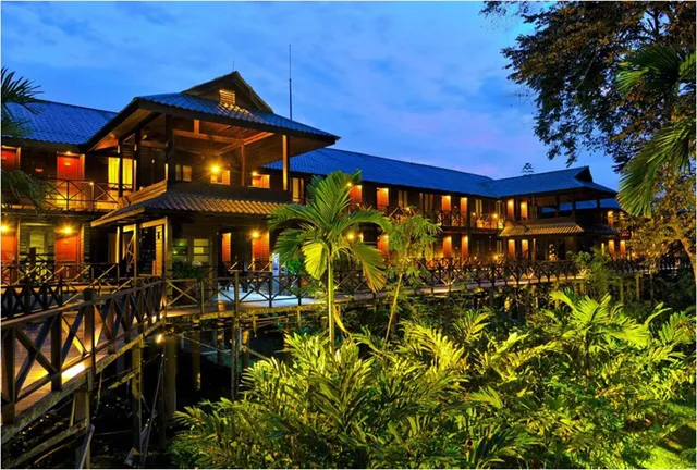 Mulu Marriott Resort & Spa