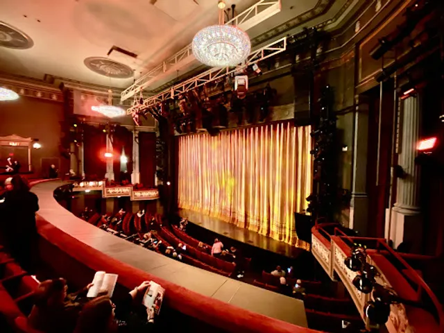 Broadhurst Theatre