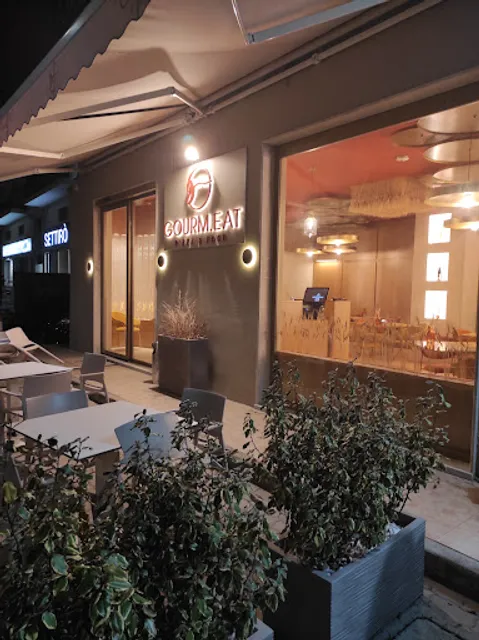 Gourm.Eat Pizza & Food