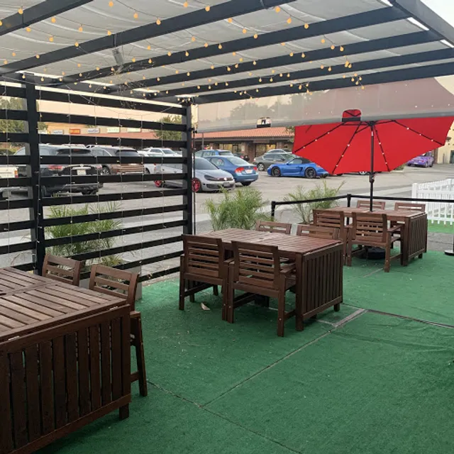 The Bearded Lady Pub