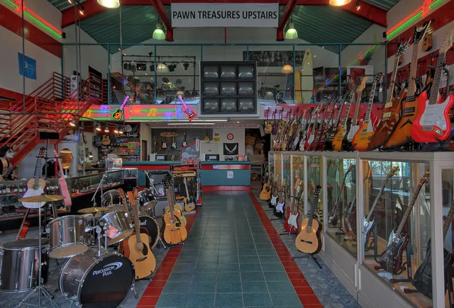 Beach City Pawn and Discount Guitar