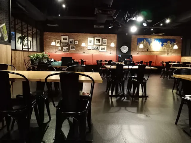 Absolute Thai (Sunway Putra Mall)