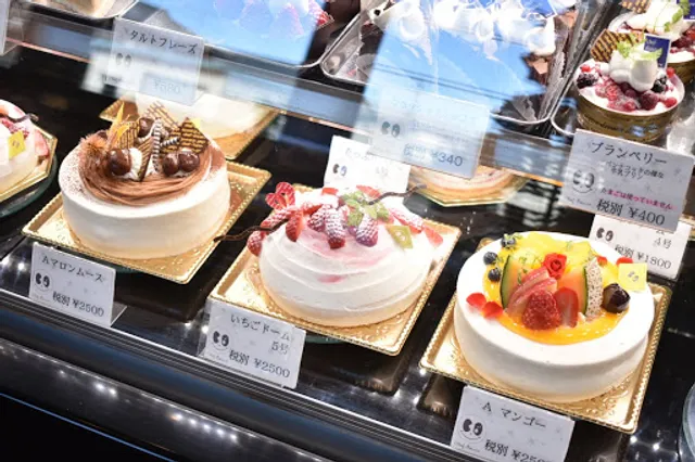 シェ・ドゥーヴル