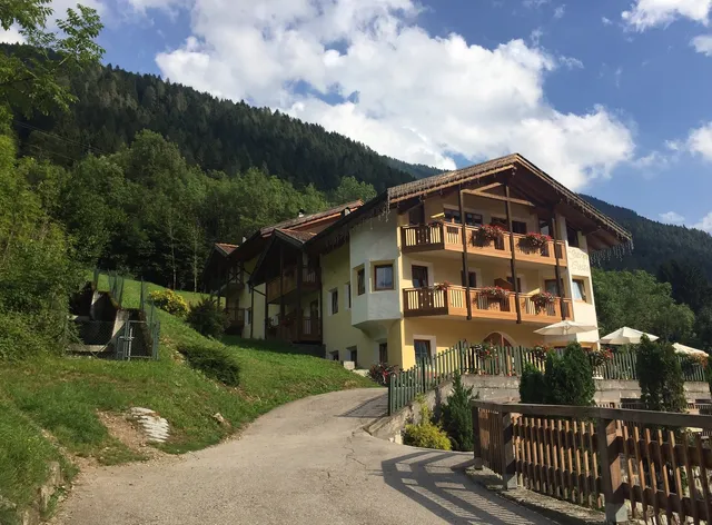 Garnì Costa Verde S.r.l