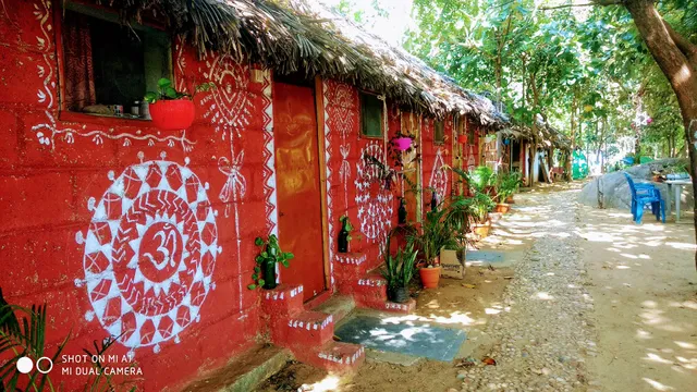 Om Shanti Om Homestay & Cafe Hampi