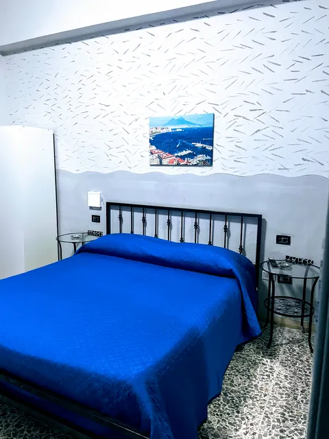 Hotel Primavera, Naples